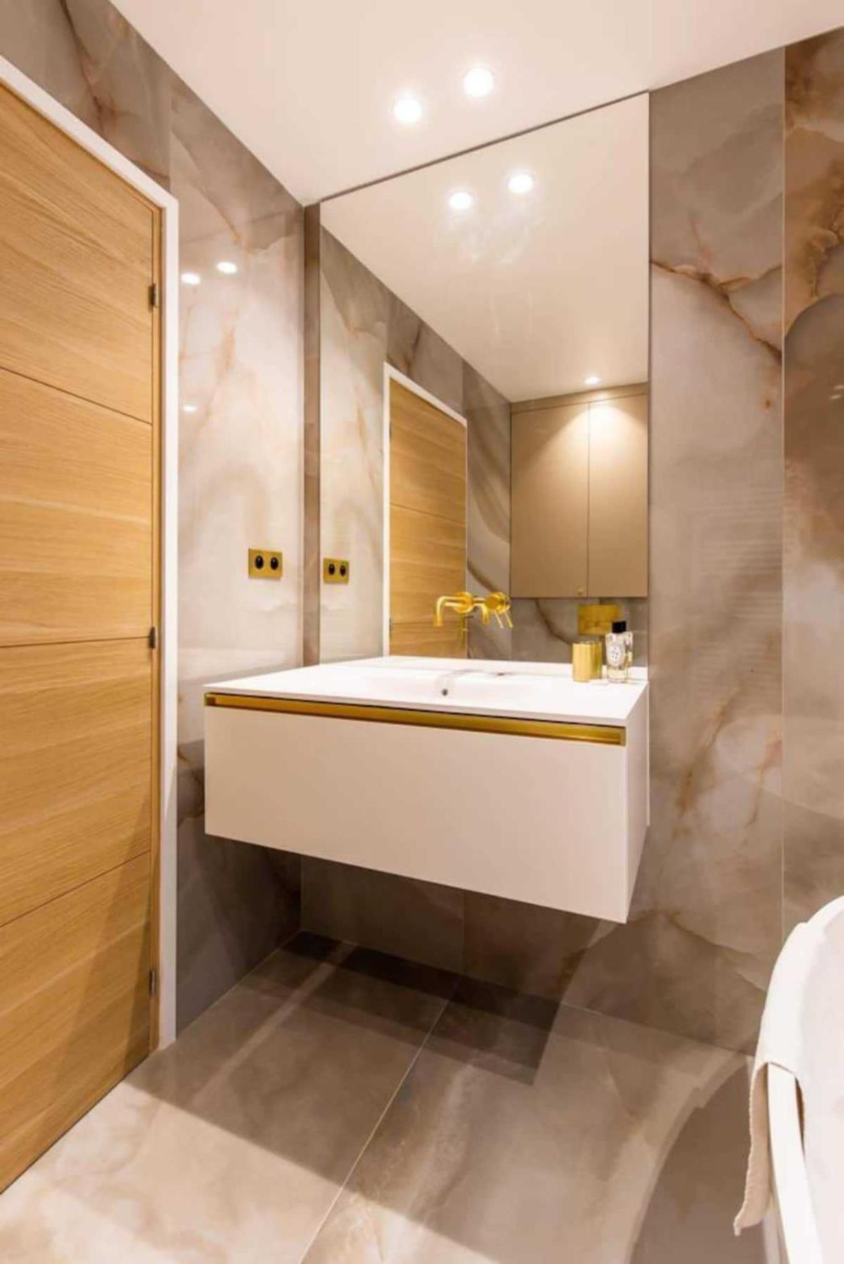 Newly Rebuilt By Architect - Center Of Paris Apartamento Exterior foto