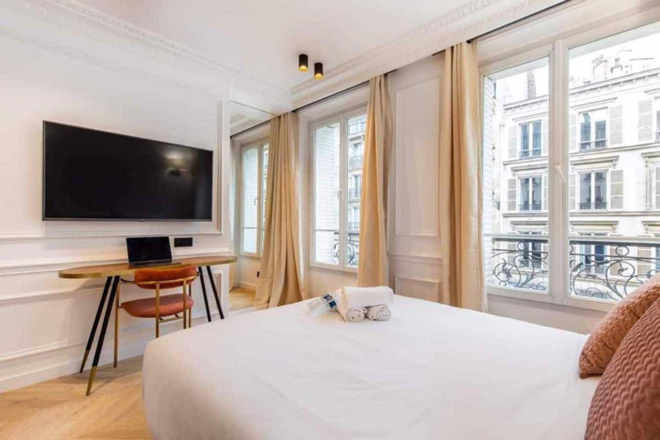Newly Rebuilt By Architect - Center Of Paris Apartamento Exterior foto